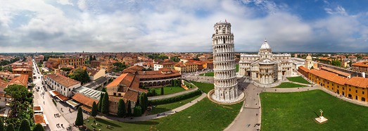 Torre inclinada de Pisa, Toscana, centro de Italia - AirPano.com • Grado Panorama 360 Aerial • 3D Virtual Tours en el Mundo