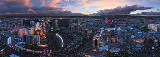 Luminous Las Vegas en la oscuridad y la noche - AirPano.com • Grado Panorama 360 Aerial • 3D Virtual Tours en el Mundo