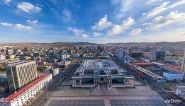 Mongolian Parliament & Govertment building
