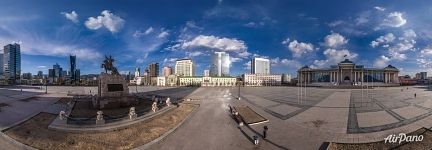 Панорама площади Чингисхана