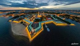 Peter and Paul fortress at night, St. Petersburg