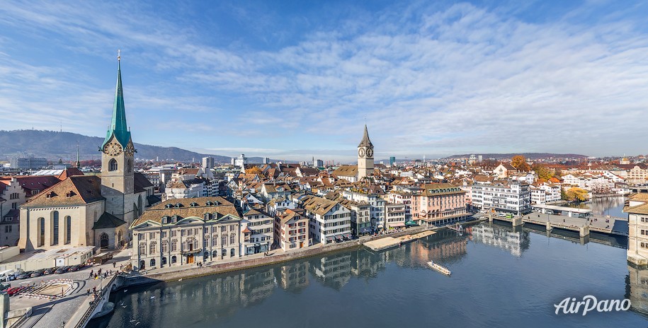  Limmat River. Zurich, Switzerland