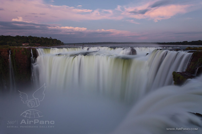 Iguasu falls, Argentina-Brazil