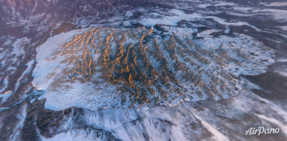 Chara Sands, Russia