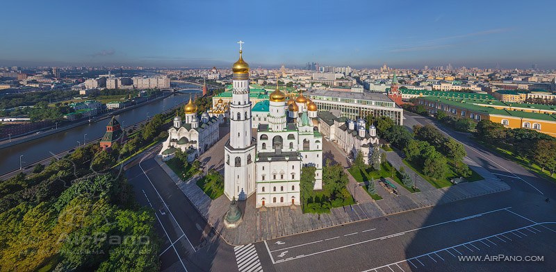 Cathedral Square, the Ivan the Great Bell Tower