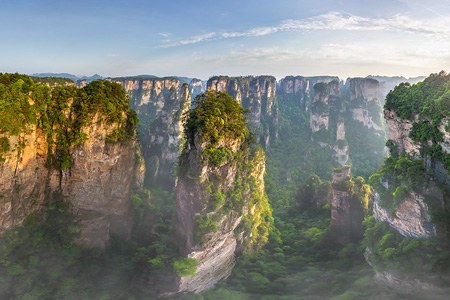 Zhangjiajie National Forest Park (Avatar Mountain), China Zhangjiajie National Forest Park (Avatar Mountain), China
