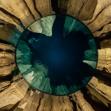 Chandelier cave, Palau