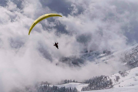 Paragliding. Rosa Khutor, Russia