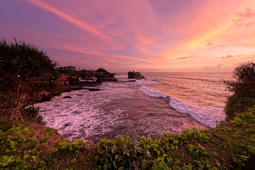 Natural Wonders in Bali. Relaxation VR video in 16K Natural Wonders in Bali. Relaxation VR video in 16K