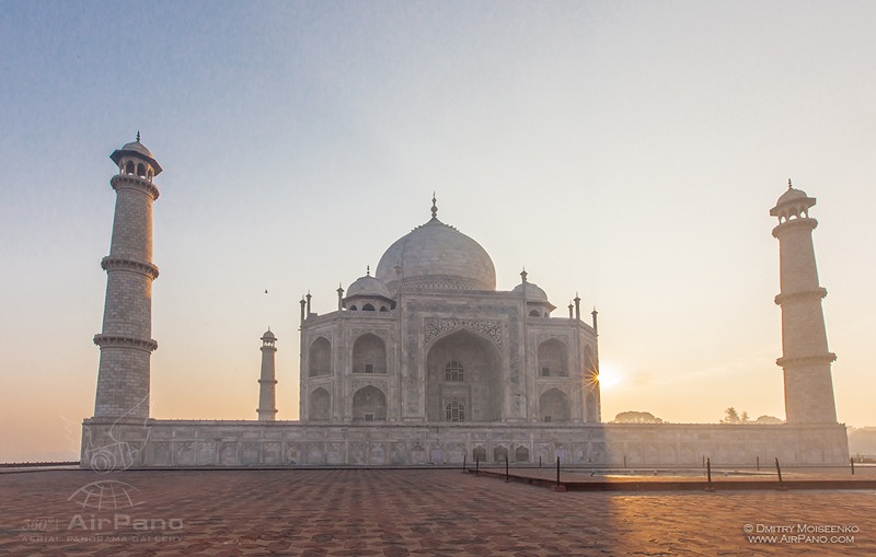 Places like this make us realize how possible it is to make a dream come true. Taj mahal is my education which 7 wonder…