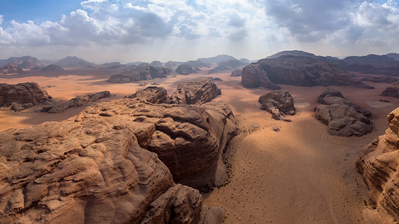 where is wadi rum desert jordan