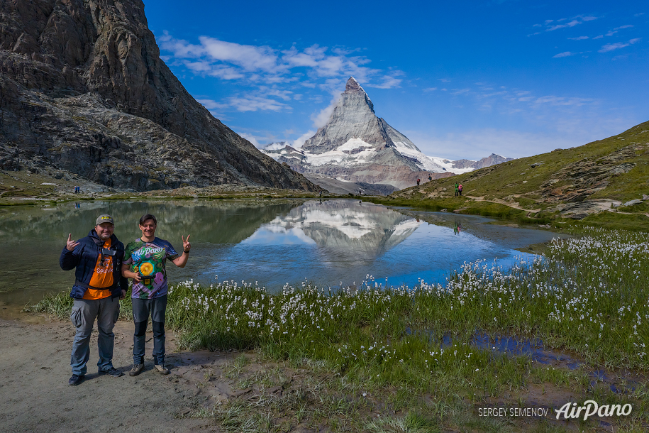 AirPano در دریاچه Riffelsee، Matterhorn، سوئیس