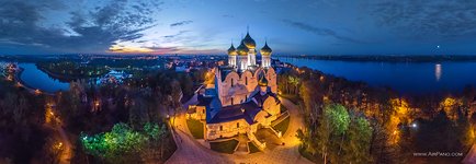 Night panorama of the Assumption Cathedral