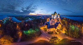 Night view of the Assumption Cathedral Night view of the Assumption Cathedral