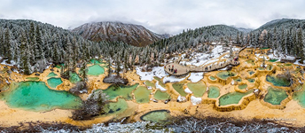 Yingbin (Guest Greeting) Pond