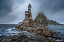 Aniva lighthouse on a cloudy day