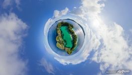 Green Lagoon, Groot Fam. Planet Green Lagoon, Groot Fam. Planet