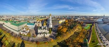 Panorama of Moscow Kremlin in autumn