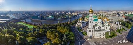 Kremlin in summer Kremlin in summer