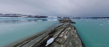 Near the Monacobreen glacier. Panorama