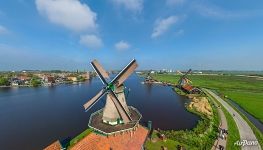 Zaanse Schans. De Kat windmill