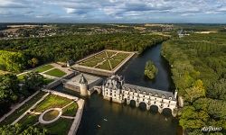Above the Château de Chenonceaux Above the Château de Chenonceaux
