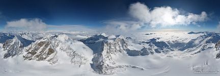 Piz Bernina, Piz Scerscen, The Eastern Alpes, Switzerland Piz Bernina, Piz Scerscen, The Eastern Alpes, Switzerland