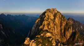 Celestial Capital Peak (Tian Du Feng) Celestial Capital Peak (Tian Du Feng)