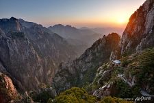 Huangshan mountains Huangshan mountains
