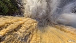 Above the Hacha Waterfall