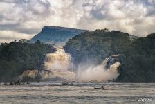 Ucaima Waterfall