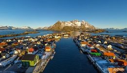 Architecture of the Henningsvær fishing village