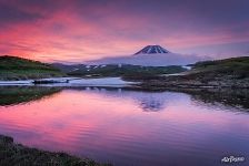 Kambalnoe Lake, Kamchatka, Russia Kambalnoe Lake, Kamchatka, Russia