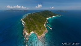 Pointe Camille, La Digue from an altitude of 410 meters Pointe Camille, La Digue from an altitude of 410 meters