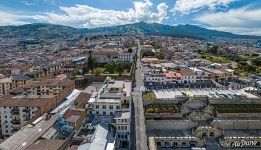 Bird's eye view of Quito
