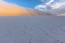 Storm above Salar de Uyuni, Bolivia Storm above Salar de Uyuni, Bolivia