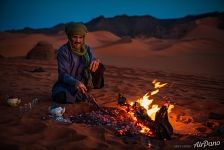 Tuareg campfire in the Sahara Desert Tuareg campfire in the Sahara Desert