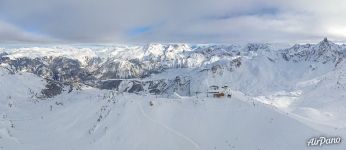Above Courchevel ski resort Above Courchevel ski resort