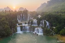 Detian Falls at sunset Detian Falls at sunset
