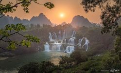 Detian Falls at sunset Detian Falls at sunset