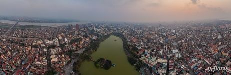 Hoàn Kiếm Lake (Lake of the Returned Sword) Hoàn Kiếm Lake (Lake of the Returned Sword)