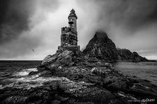 Aniva lighthouse in black and white