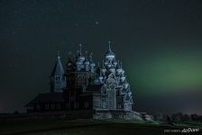 Northern lights above the Church of the Transfiguration Northern lights above the Church of the Transfiguration