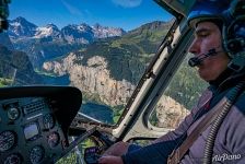 Flight over Lauterbrunnen Flight over Lauterbrunnen