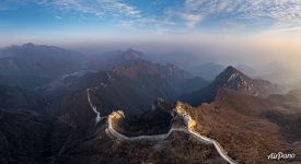 Foggy morning above the Great Wall of China
