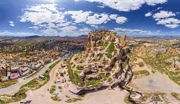 Uchisar — rocky castle