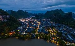 Yangshuo at night