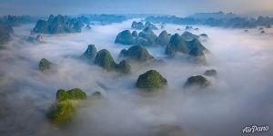 Coulds above Guilin mountains