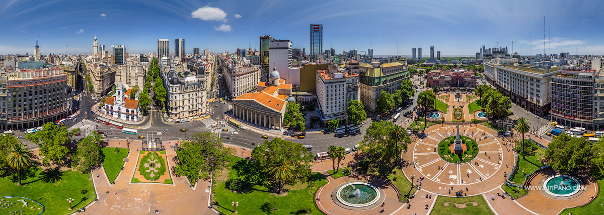 Panorama of the Plaza de Mayo