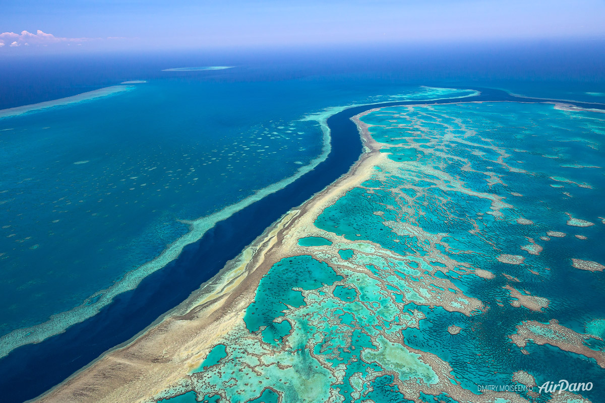 Канал тихого океана. Большой Барьерный риф национальный парк. Большой риф в Австралии. Барьерный риф в Австралии. Большой Барьерный риф в тихом океане.